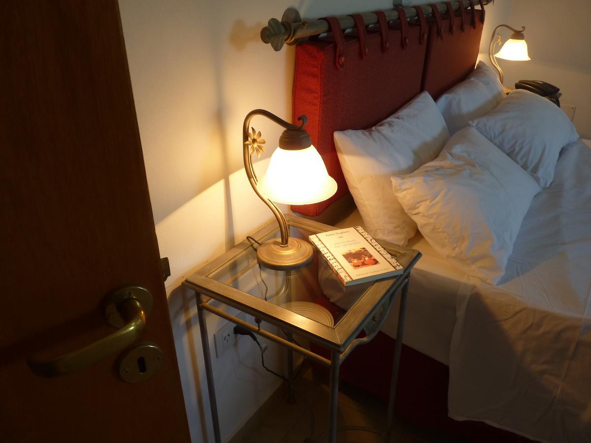 Hotel Quelu Leufu Río Colorado Pokoj fotografie