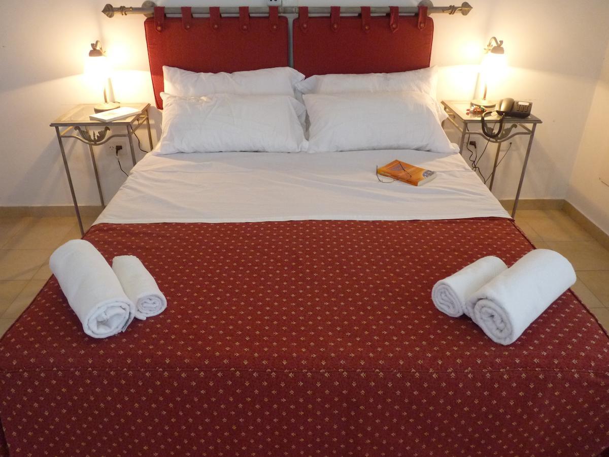 Hotel Quelu Leufu Río Colorado Pokoj fotografie